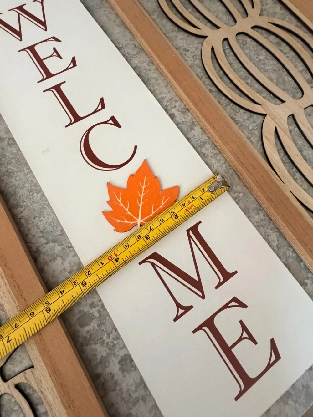 Hobby Lobby White Vertical Welcome Sign with Orange Leaf        Lot-6